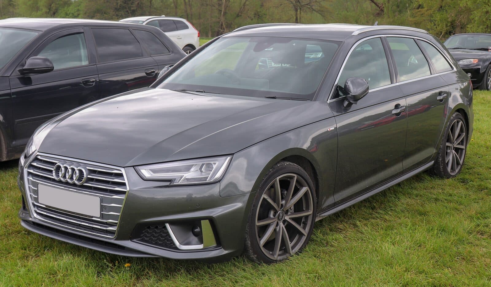 Audi A4 Avant 35 TDI S line 2021 — vue avant