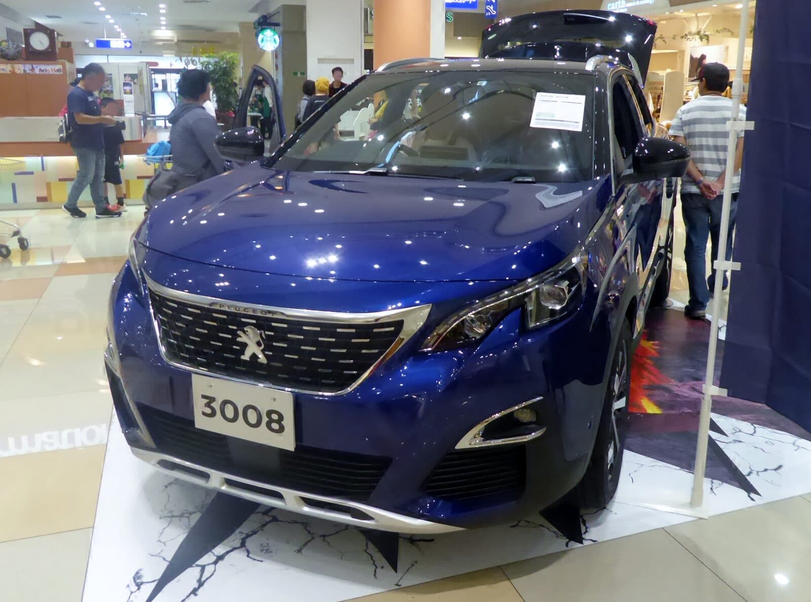 Peugeot 3008 GT Line 2021 — vue avant